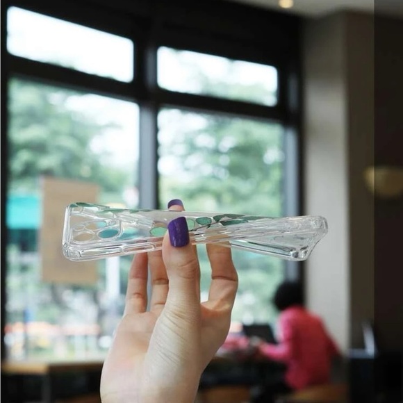 ⚠️Clearance iPhone 15 Pro/Pro Max Leaves Phone Case - Picture 4 of 8